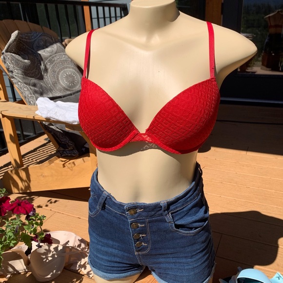 Bra Collection Sizes 36-C - Picture 4 of 9